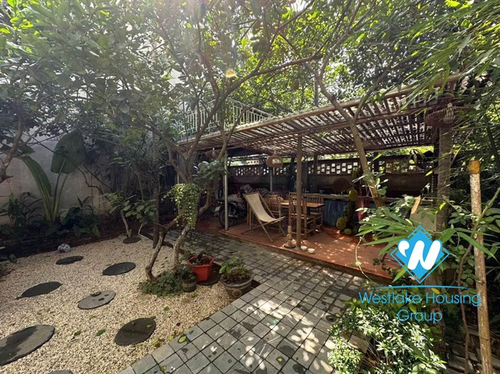 Garden house for rent in Long Bien near French international school.